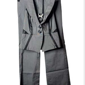 XOXO Charcoal Jacket with Black Lining Pants 7/8) Top (S)